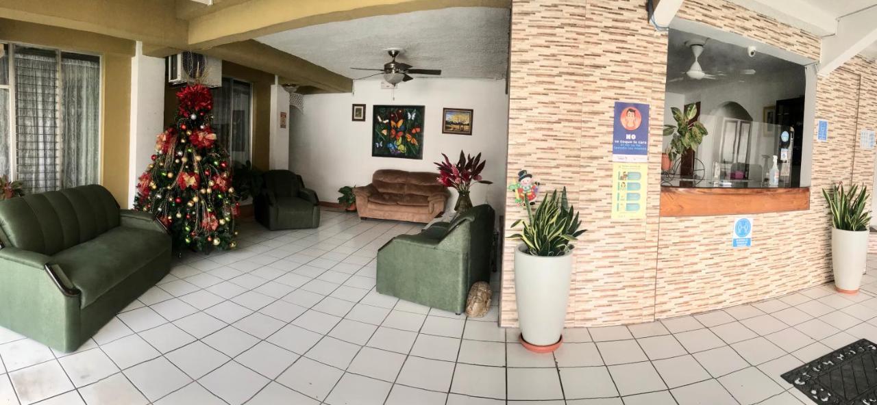 Hotel Malinche เกโปส ภายนอก รูปภาพ